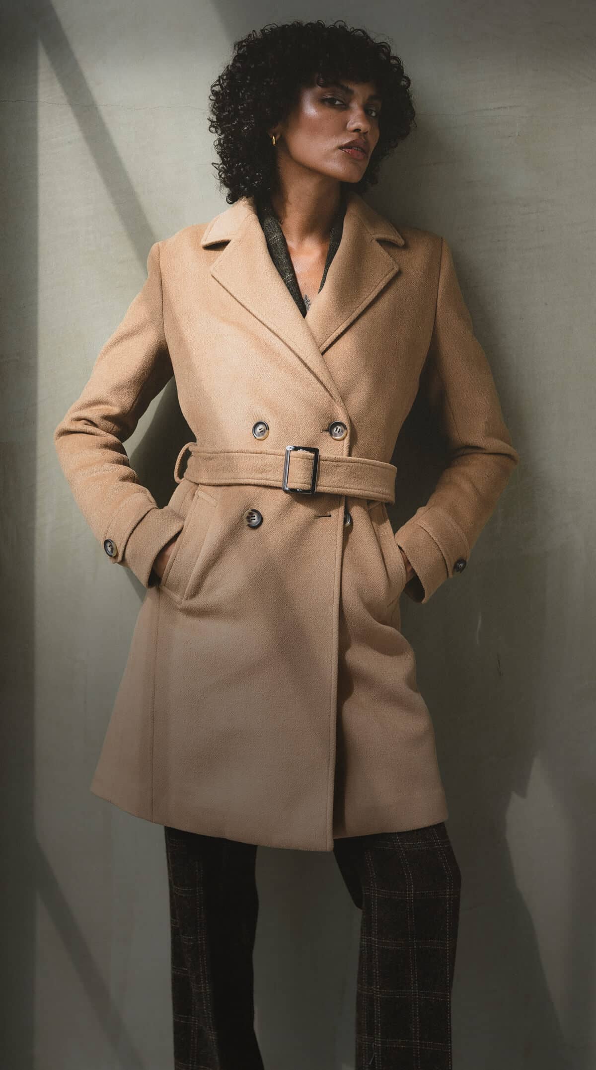 Tailored women coat detail Koh Samui