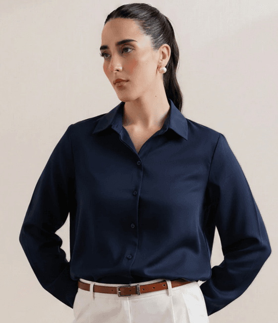 Women blouse fitting Koh Samui